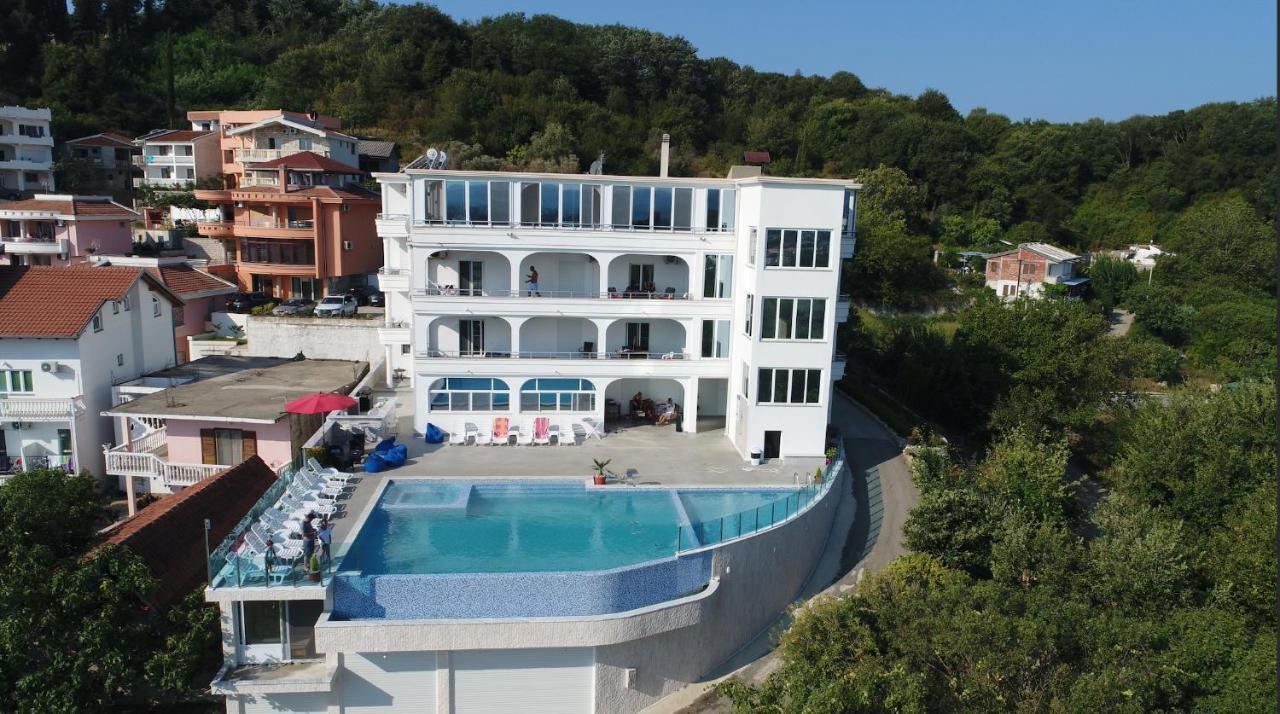 Apartments Gjenashaj Ulcinj Exterior foto