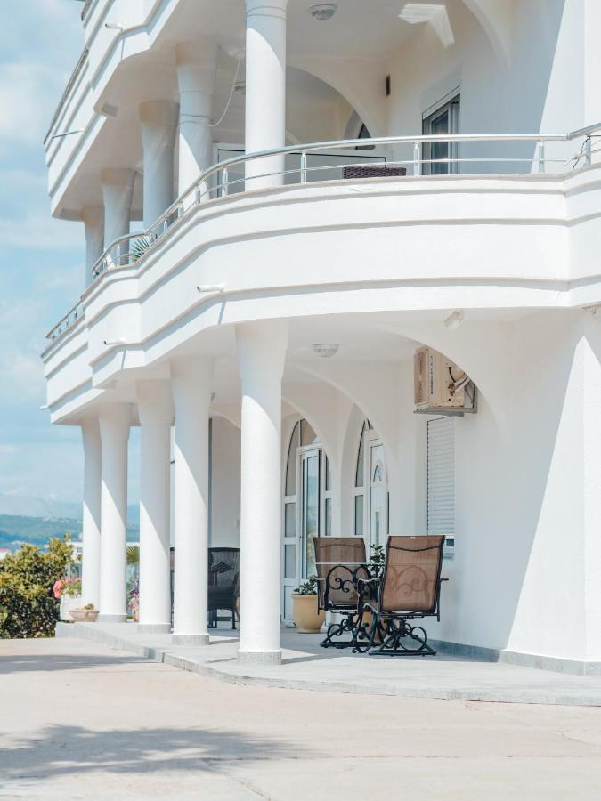 Apartments Gjenashaj Ulcinj Exterior foto