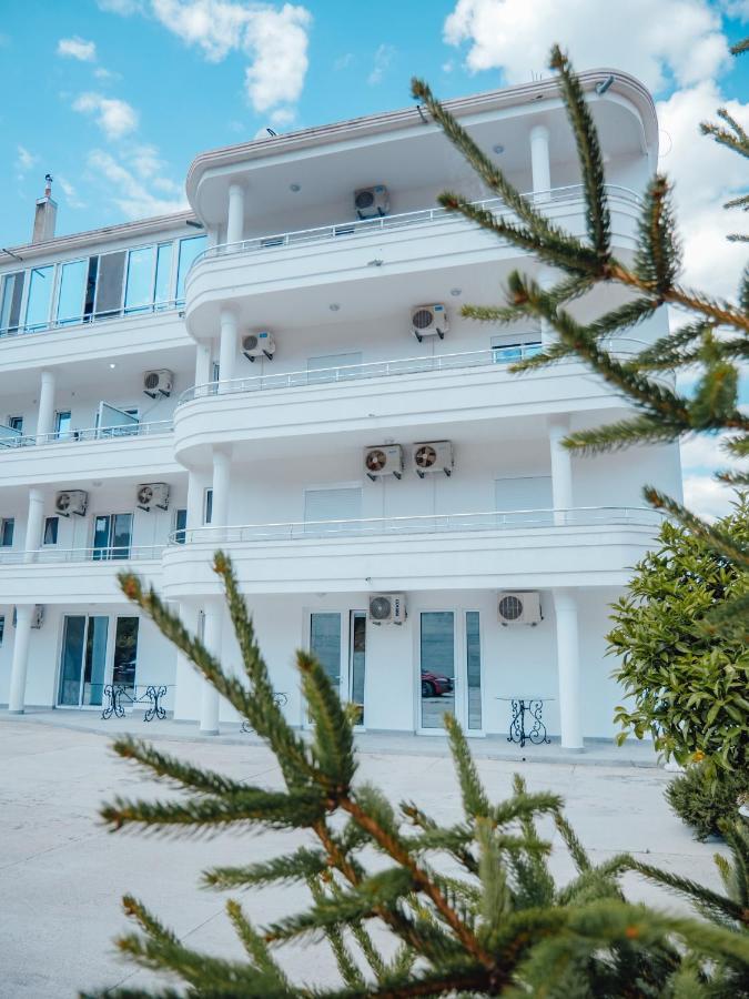 Apartments Gjenashaj Ulcinj Exterior foto